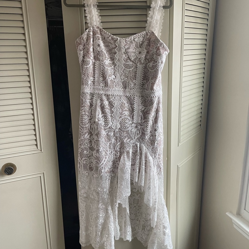 Bronx and Banco Tiffany Blanc Dress in White Lace